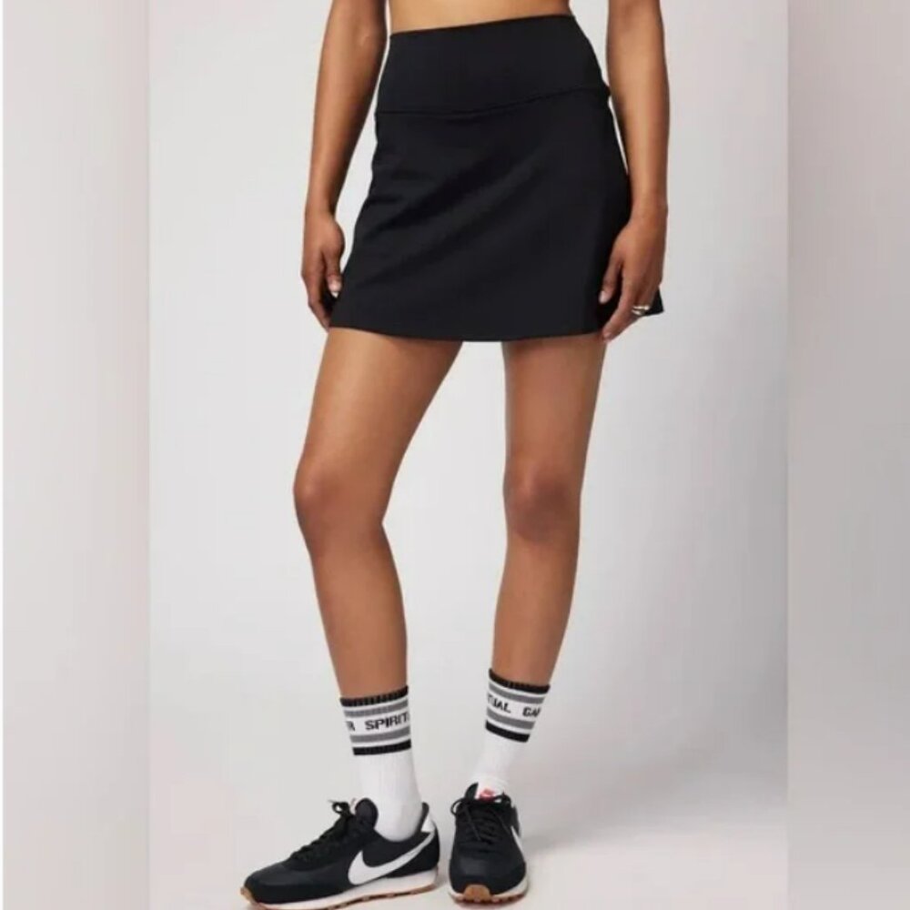 NWT Spiritual Gangster Black Classic Nyla Active Skirt in Small/ retail $68